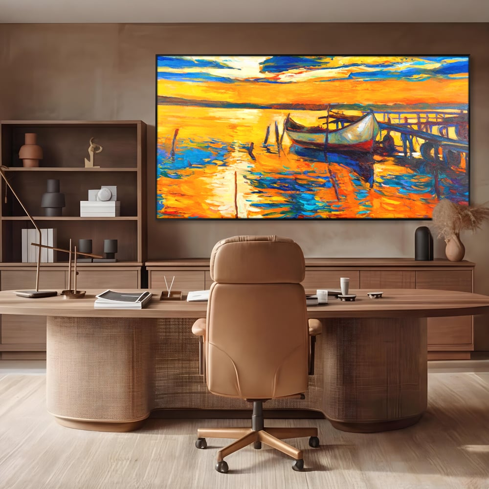 Tablou canvas cu pictura cu barca la apus, in rama de aluminiu negru, pe perete intr-un birou